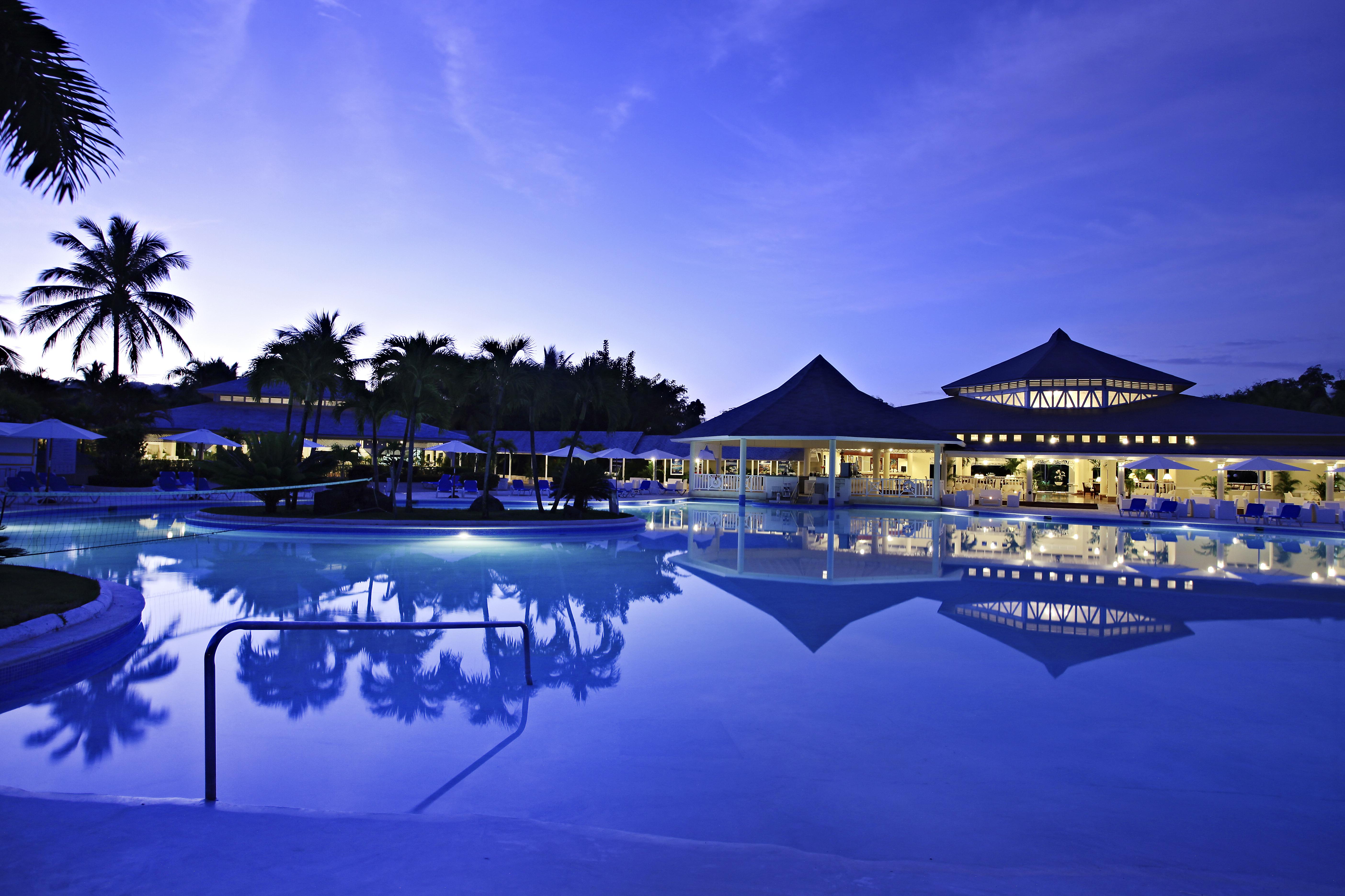 فندق Bahia Principe Grand San Juan Río San Juan المظهر الخارجي الصورة